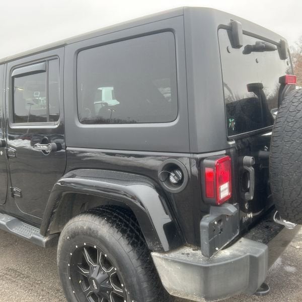 2017 Jeep Wrangler Unlimited Sahara