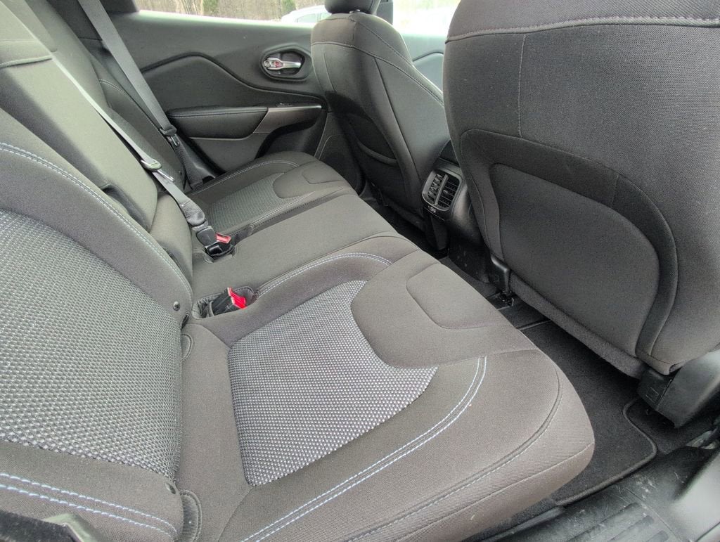 2019 Jeep Cherokee Latitude FWD