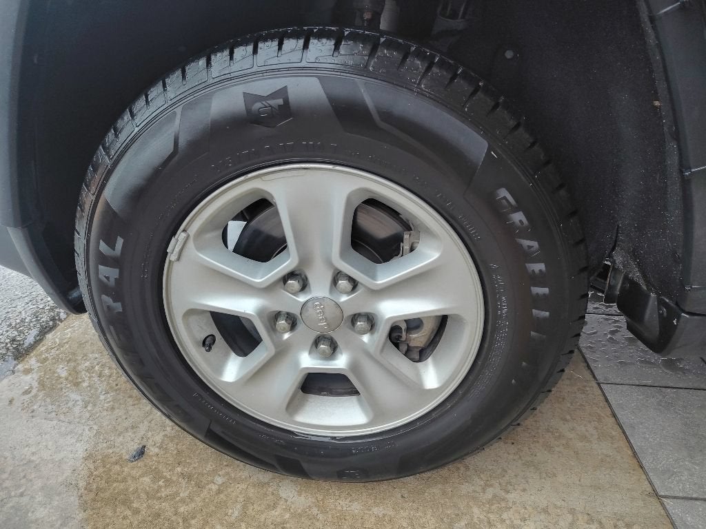 2014 Jeep Grand Cherokee Laredo