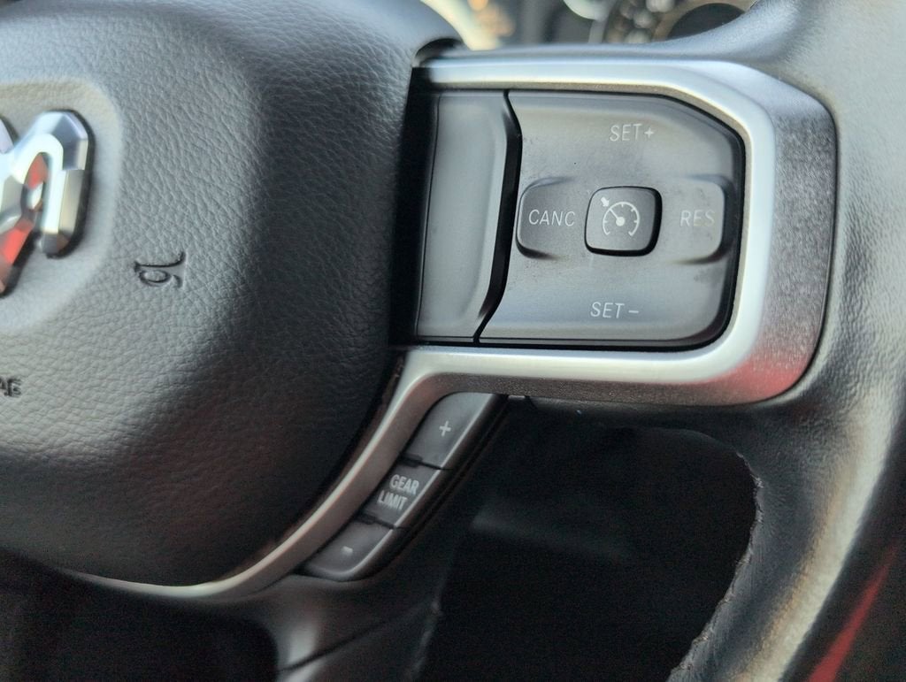 2019 RAM 1500 Big Horn/Lone Star Quad Cab 4x4 6'4" Box