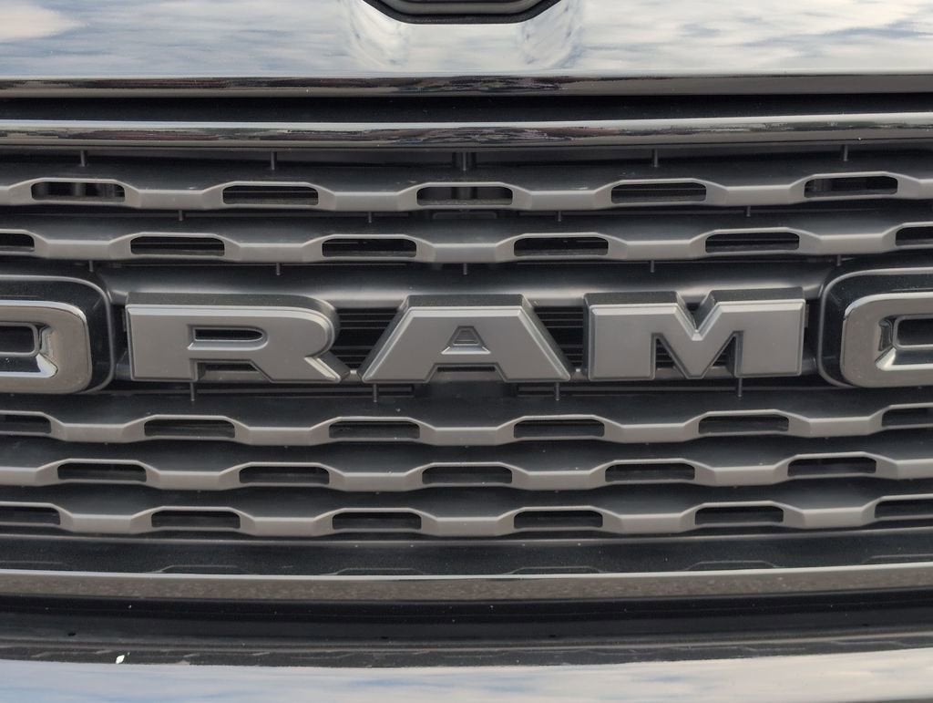 2022 RAM 1500 Big Horn Quad Cab 4x4 6'4" Box