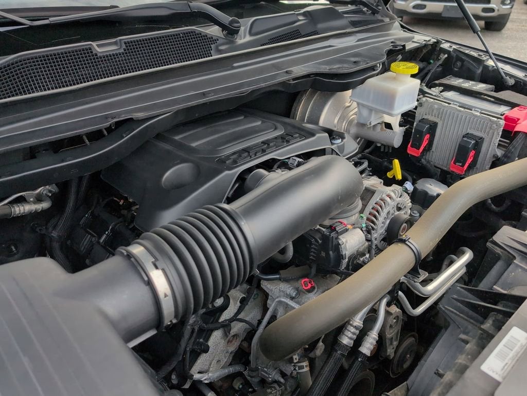 2022 RAM 1500 Big Horn Quad Cab 4x4 6'4" Box