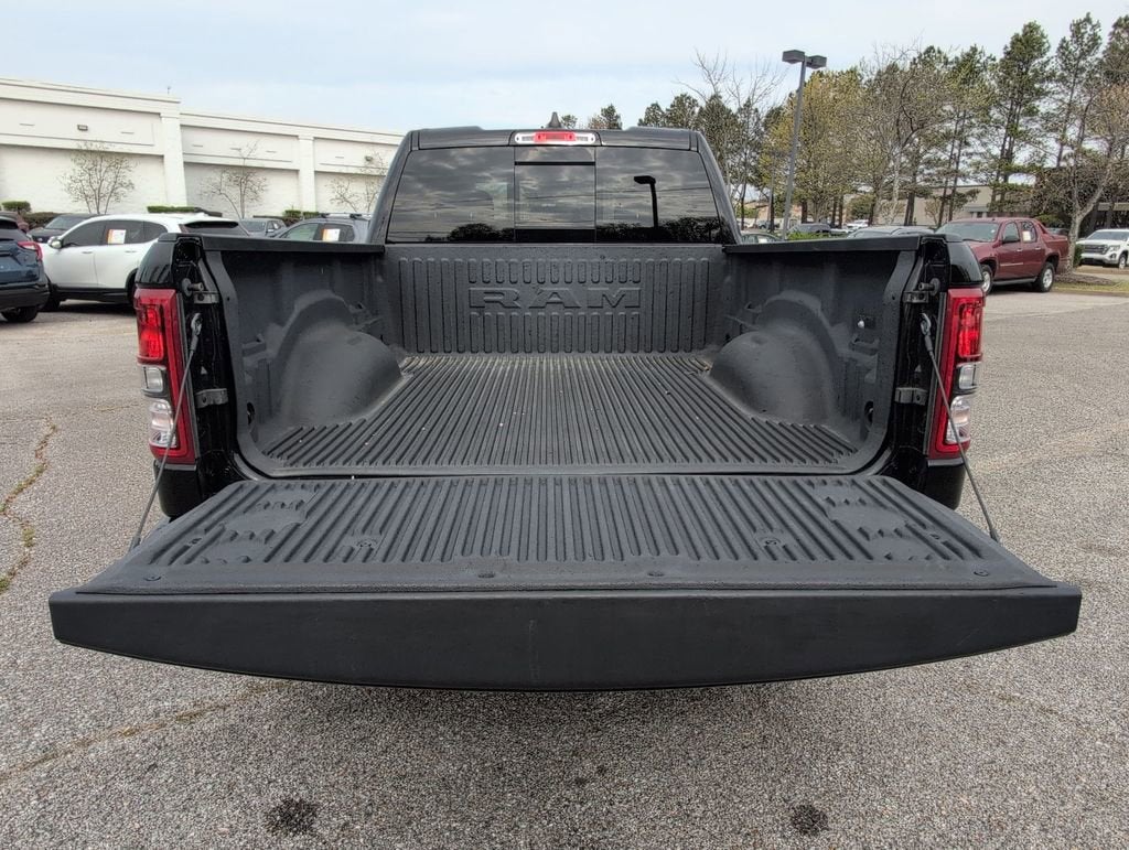 2022 RAM 1500 Big Horn Quad Cab 4x4 6'4" Box