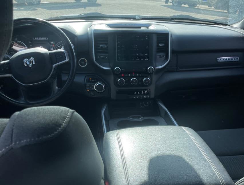 2021 RAM 1500 Big Horn Crew Cab 4x4 5'7" Box