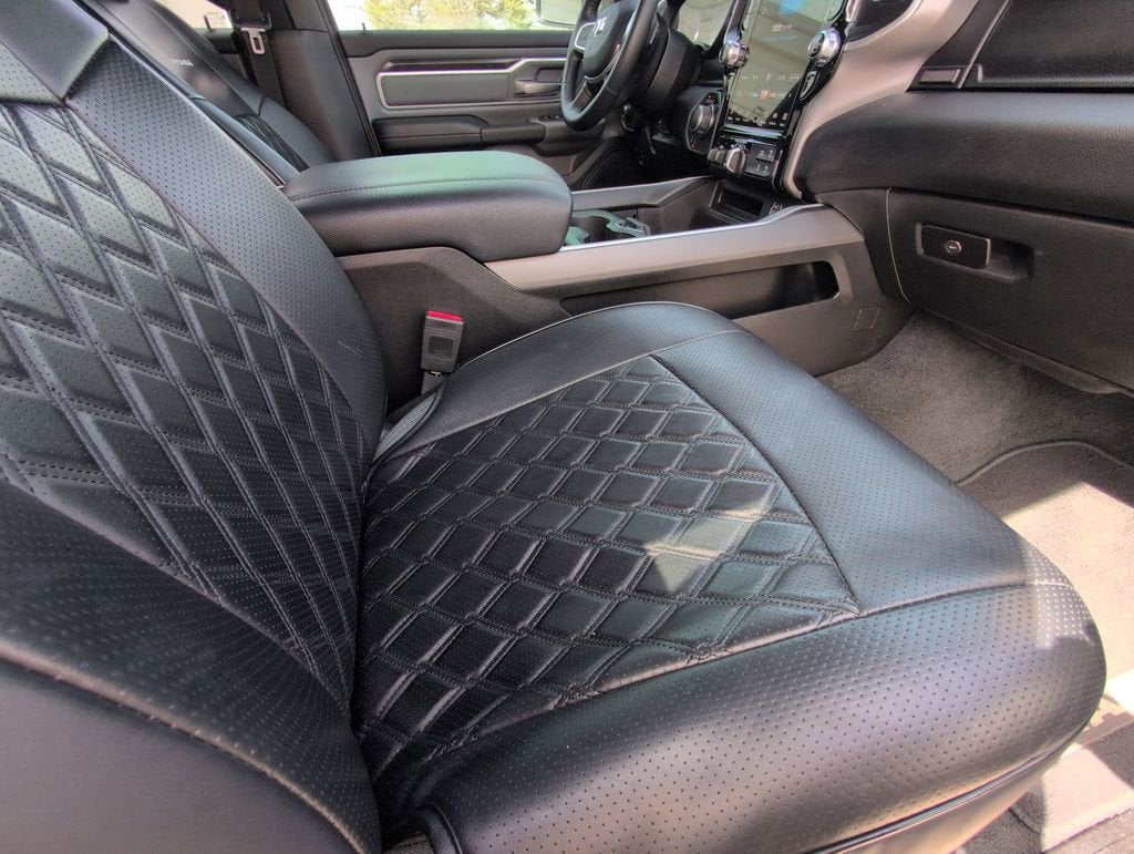 2023 RAM 1500 Big Horn Crew Cab 4x4 5'7" Box