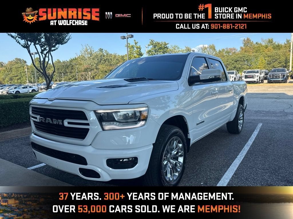2023 RAM 1500 Laramie Crew Cab 4x4 5'7" Box