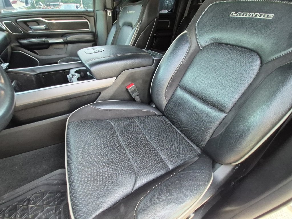 2023 RAM 1500 Laramie Crew Cab 4x4 5'7" Box