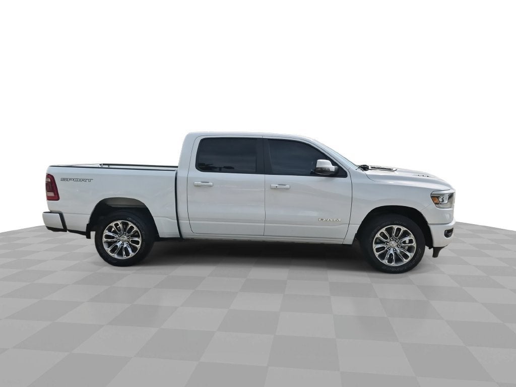 2023 RAM 1500 Laramie Crew Cab 4x4 5'7" Box