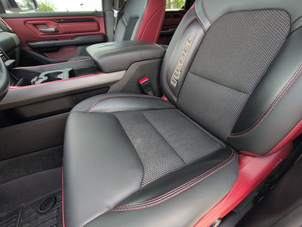 2022 RAM 1500 Rebel Crew Cab 4x4 5'7" Box