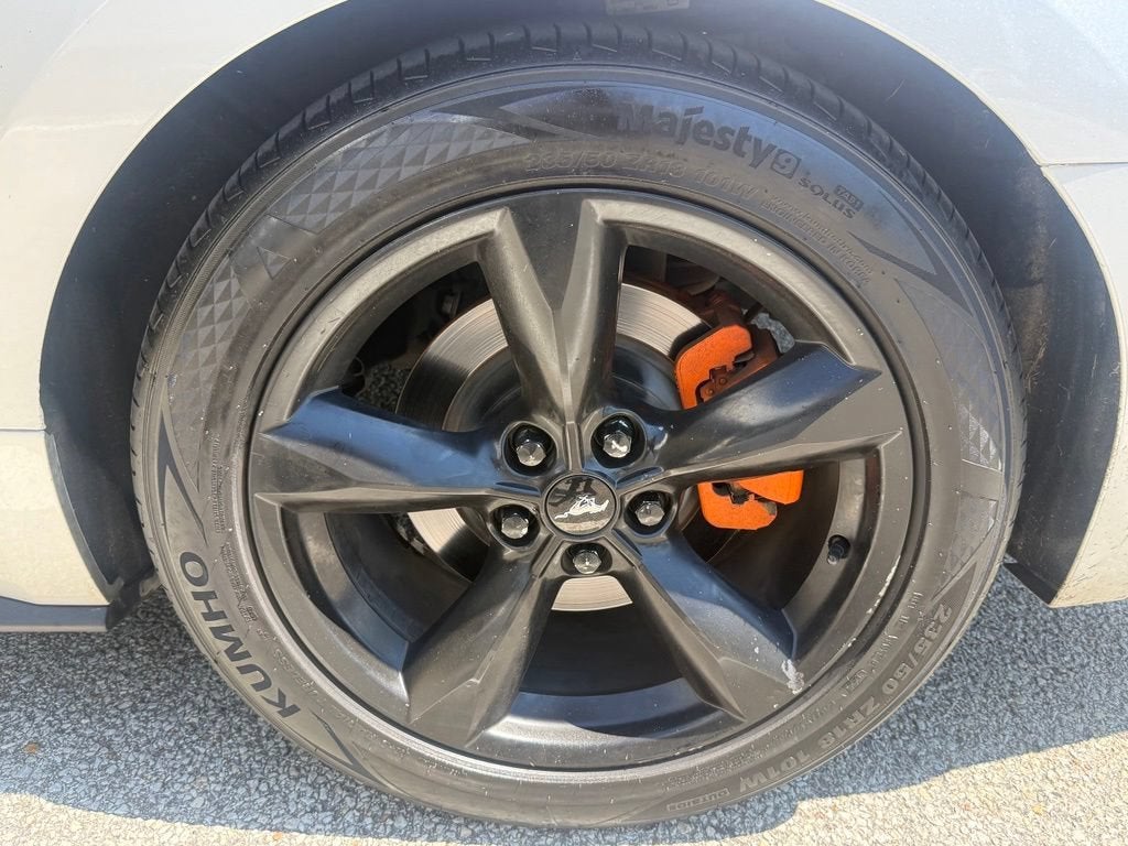 2016 Ford Mustang V6