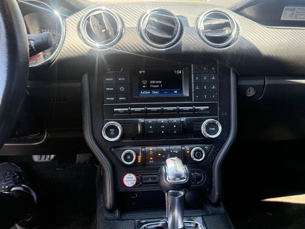 2016 Ford Mustang V6