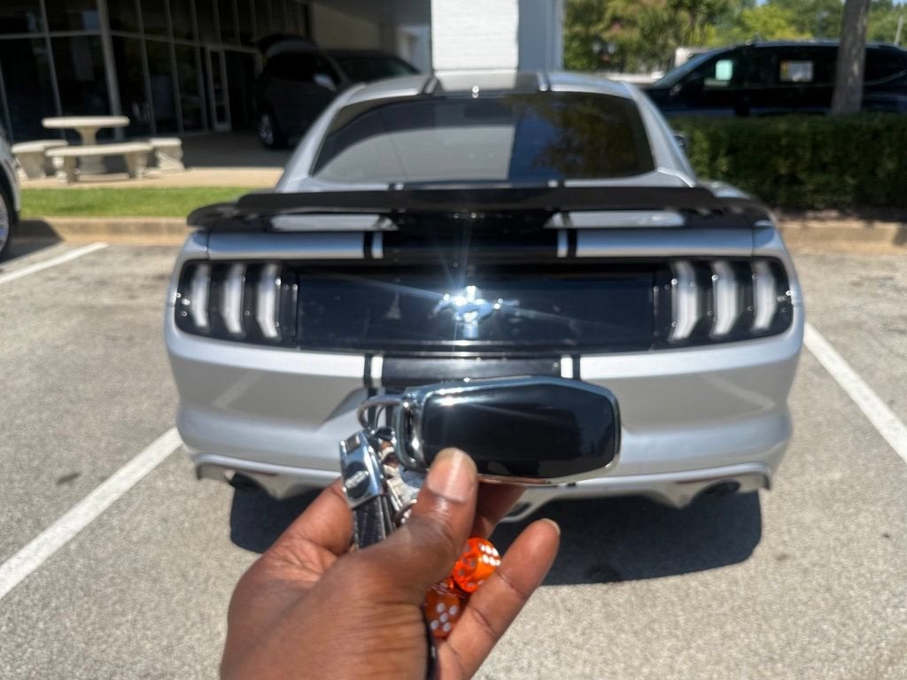 2016 Ford Mustang V6