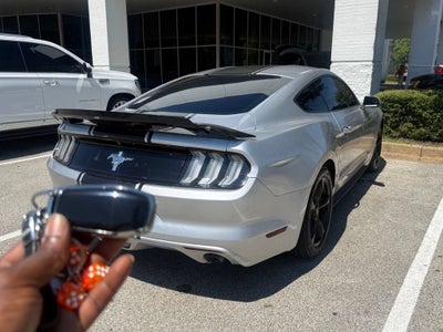 2016 Ford Mustang V6