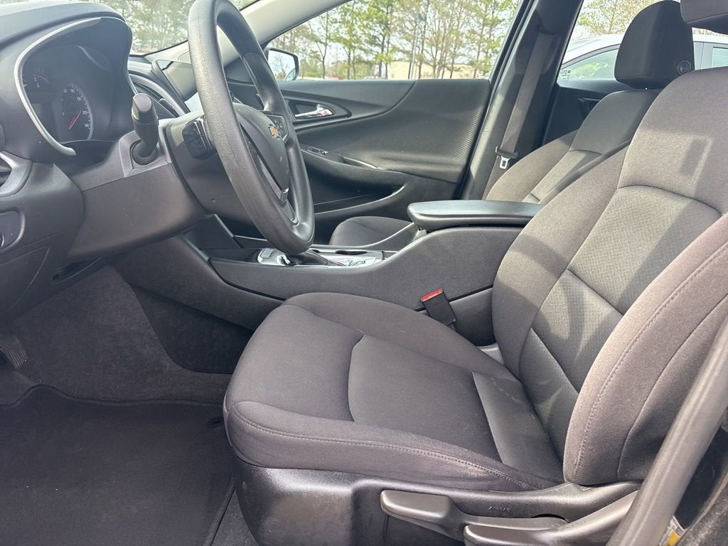 2024 Chevrolet Malibu LS