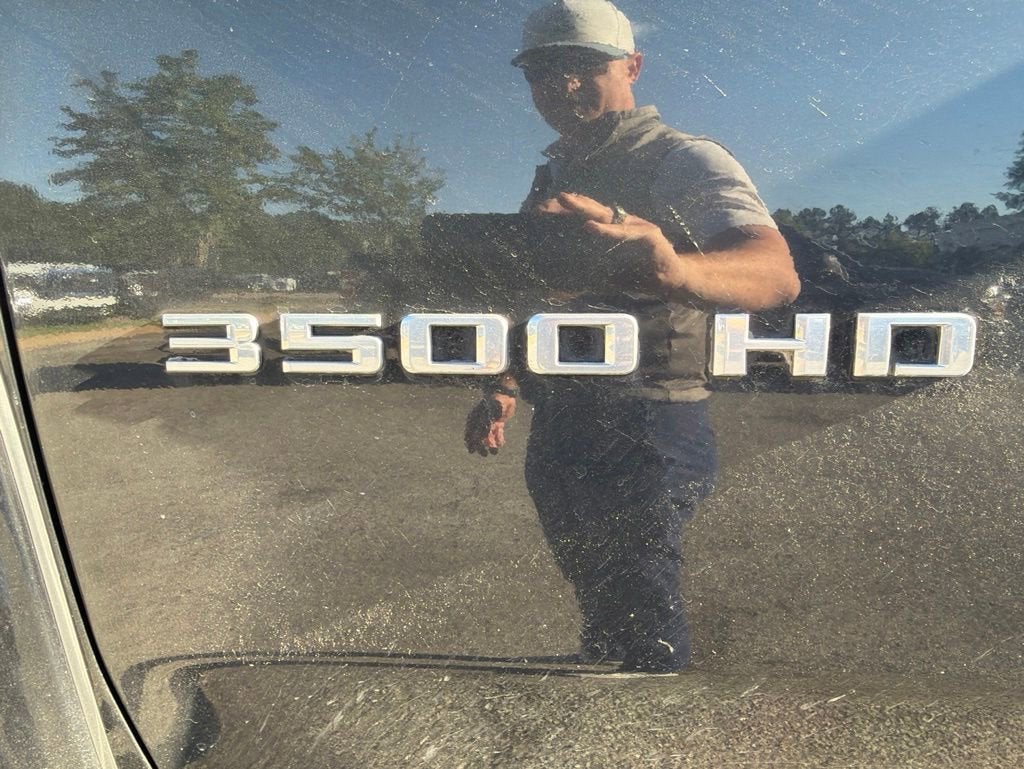 2022 Chevrolet Silverado 3500 HD High Country