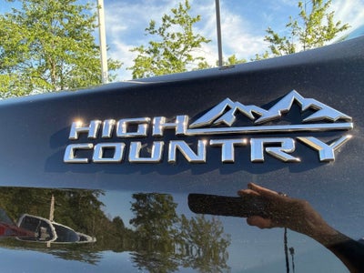 2022 Chevrolet Silverado 3500 HD High Country