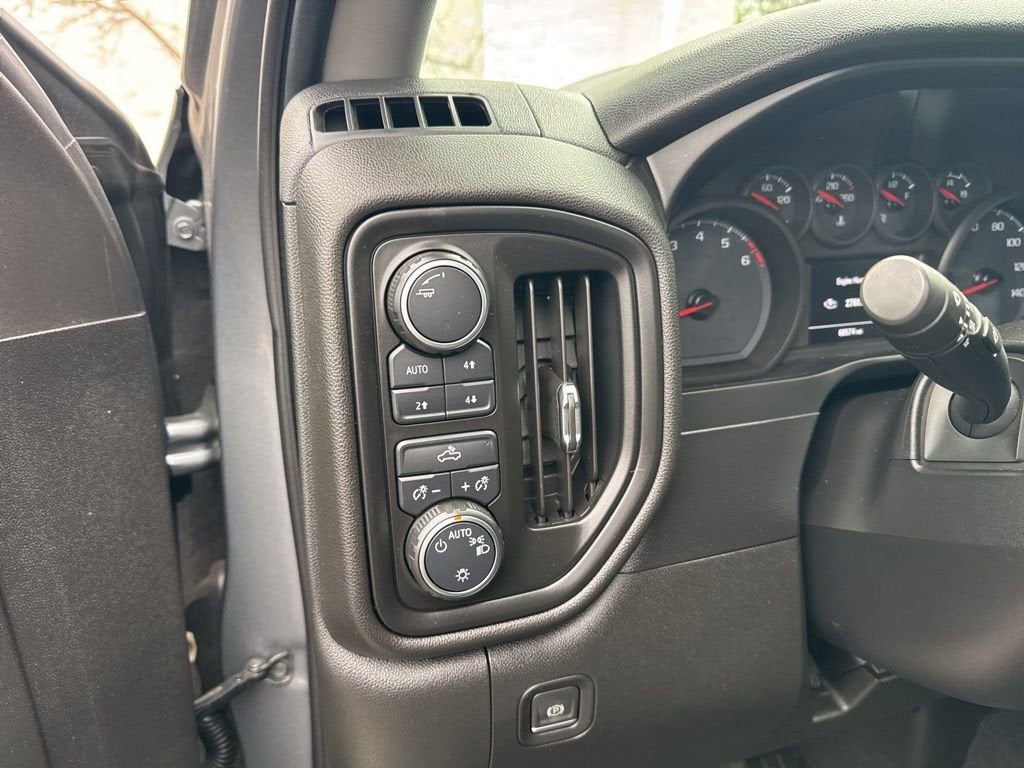 2020 Chevrolet Silverado 1500 Custom Trail Boss