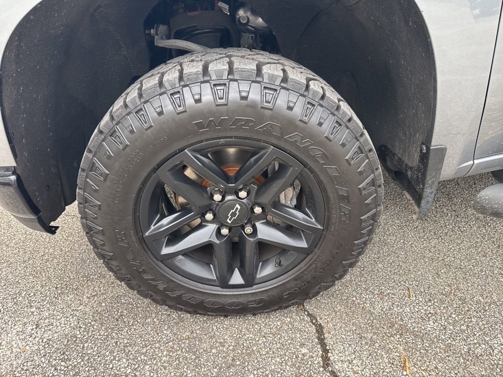 2020 Chevrolet Silverado 1500 Custom Trail Boss