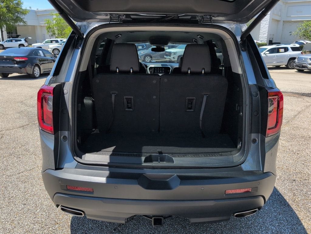 2022 GMC Acadia SLT