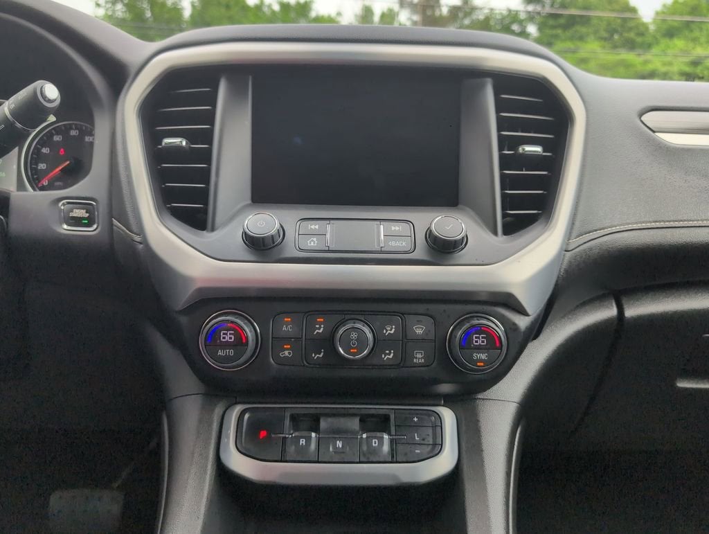 2021 GMC Acadia SLT