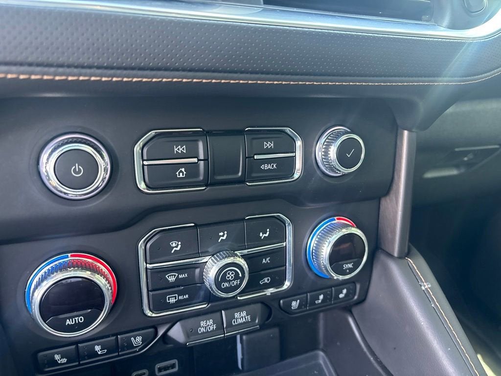 2023 GMC Yukon AT4