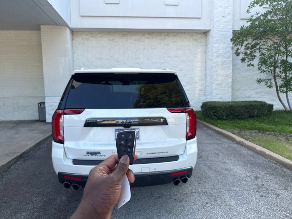 2024 GMC Yukon Denali Ultimate