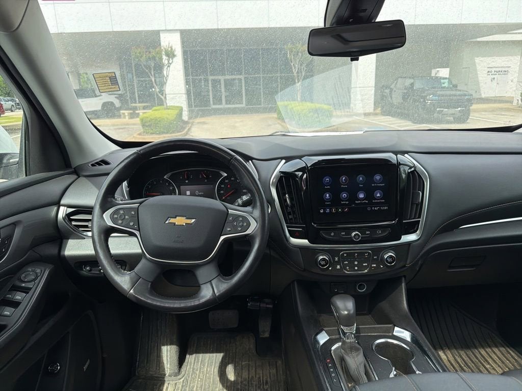2021 Chevrolet Traverse LT Leather