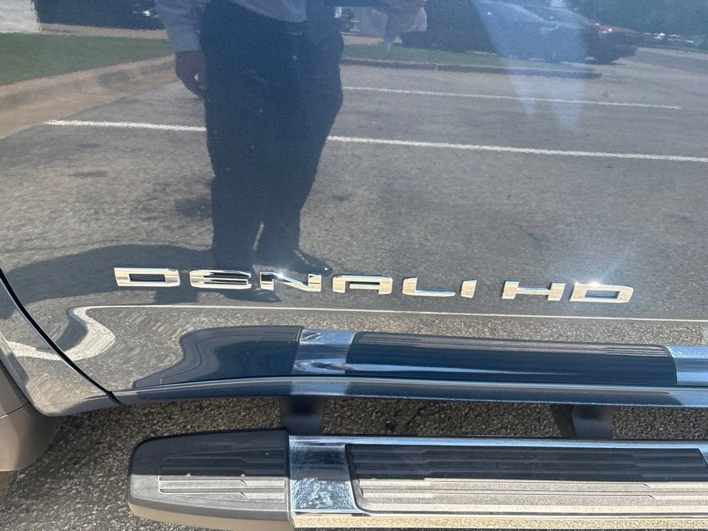 2025 GMC Sierra 2500 HD Denali