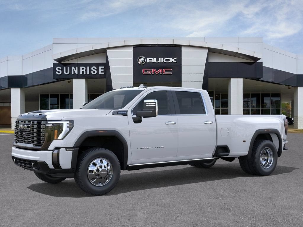 2026 GMC Sierra 3500 HD Denali Ultimate DRW