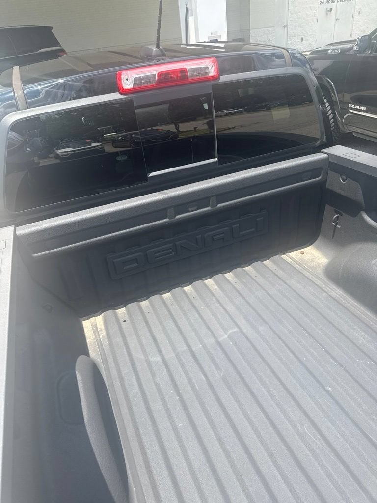 2022 GMC Canyon Denali