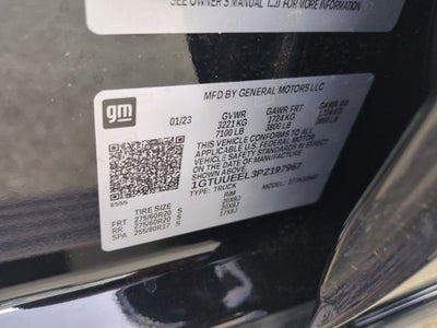 2023 GMC Sierra 1500 AT4