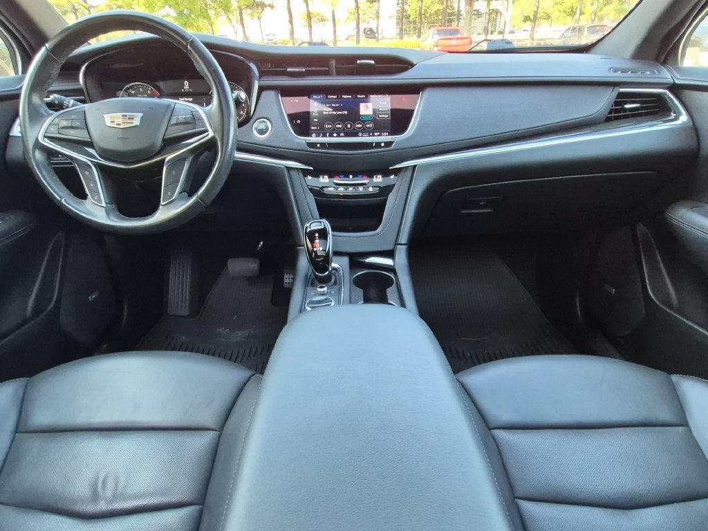 2022 Cadillac XT5 Premium Luxury