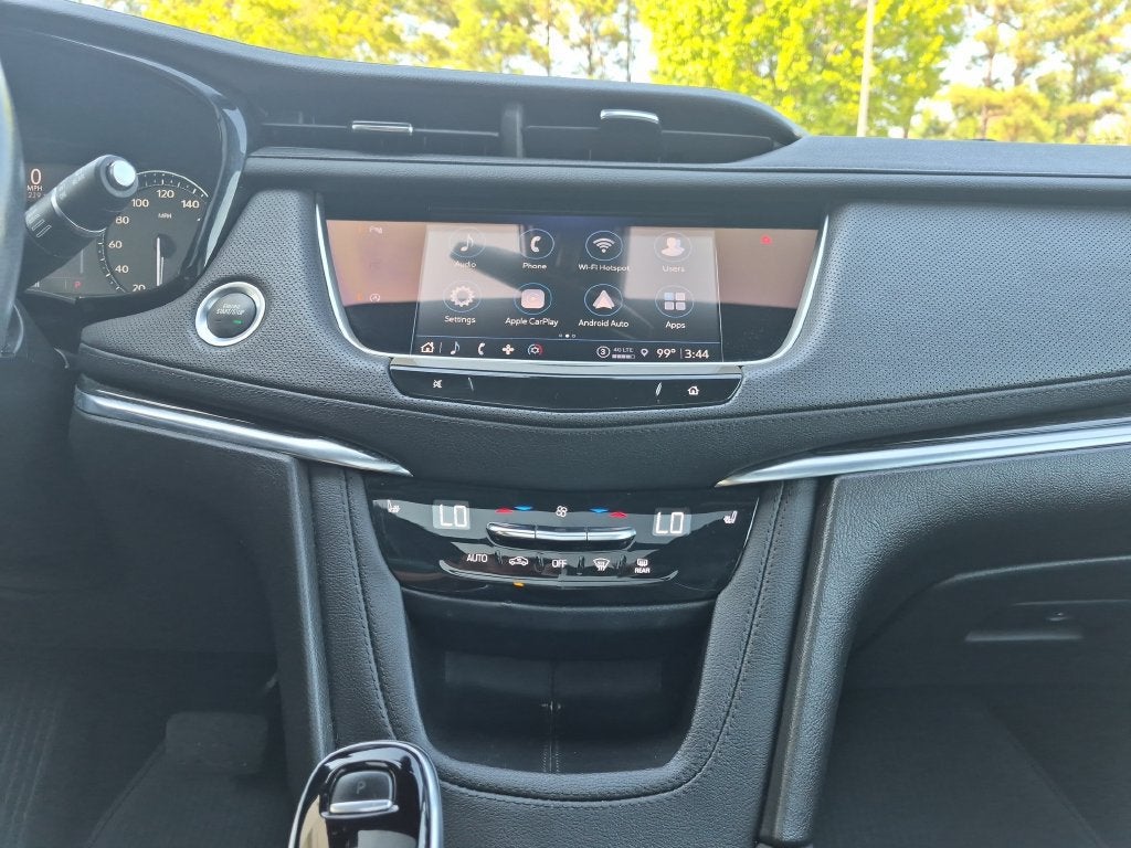 2022 Cadillac XT5 Premium Luxury