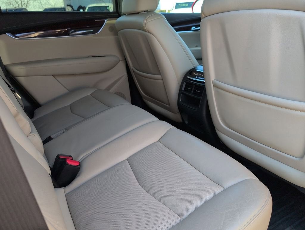 2017 Cadillac XT5 Premium Luxury AWD