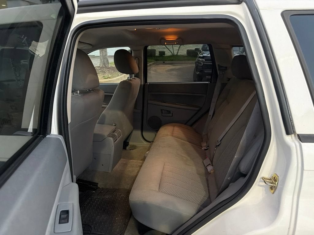 2005 Jeep Grand Cherokee Laredo