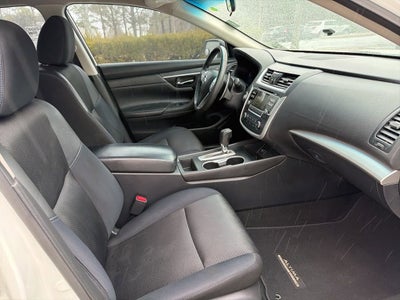 2017 Nissan Altima 2.5 SR