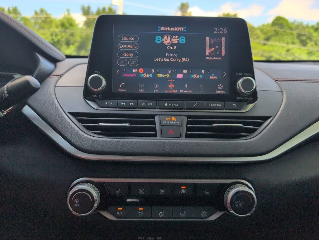 2021 Nissan Altima SR FWD
