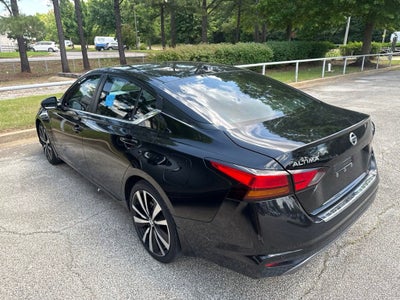2021 Nissan Altima SR FWD