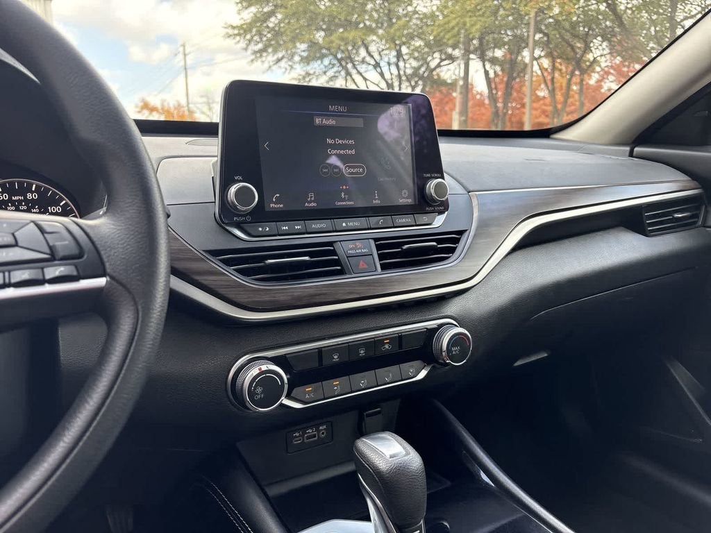 2023 Nissan Altima SV FWD