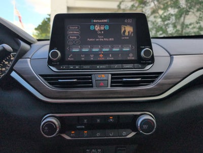 2023 Nissan Altima SV FWD