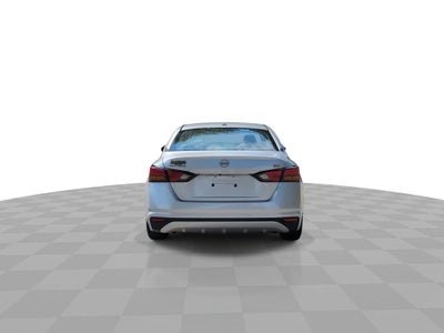 2023 Nissan Altima SV FWD