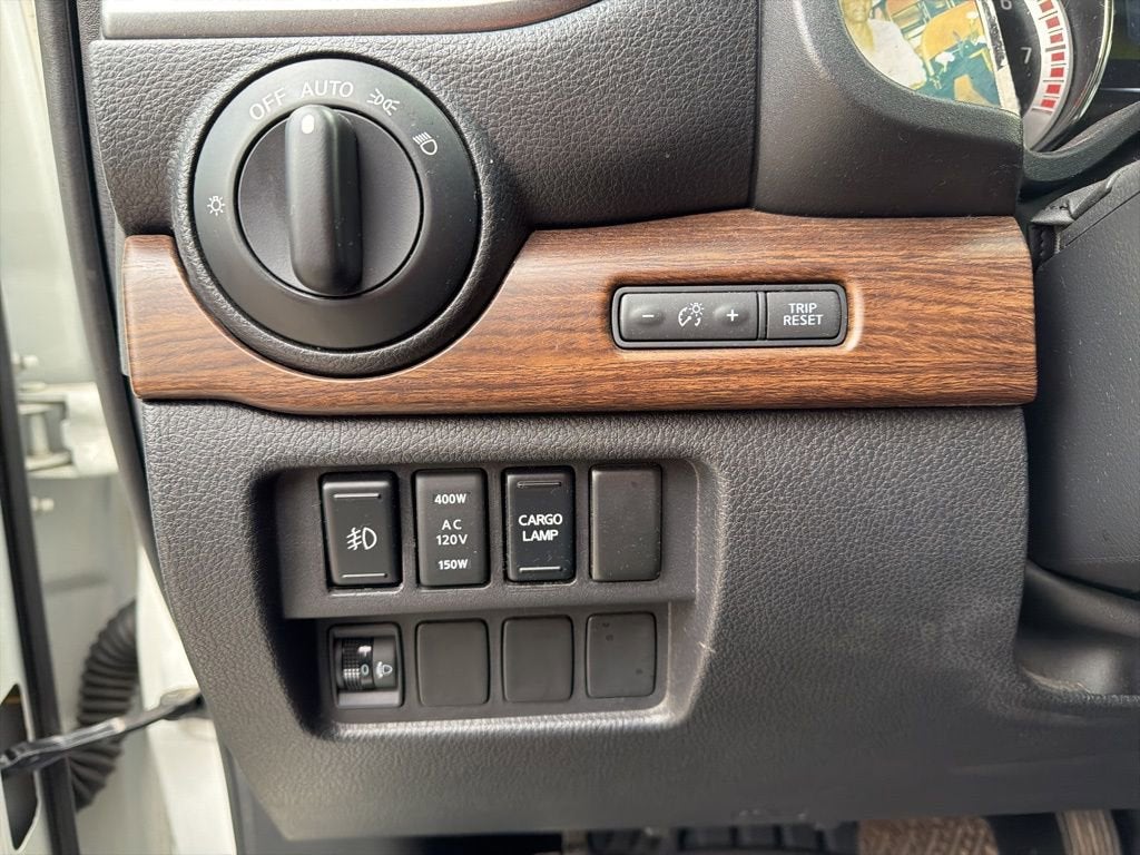 2017 Nissan TITAN Platinum Reserve