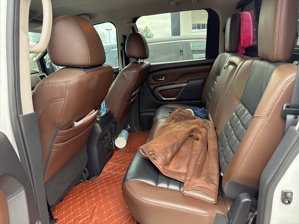 2017 Nissan TITAN Platinum Reserve