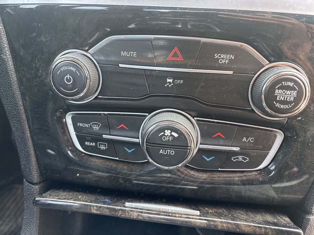 2019 Chrysler 300 Limited