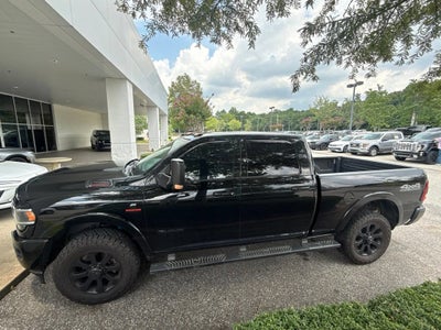 2020 RAM 2500 Laramie Crew Cab 4x4 6'4" Box