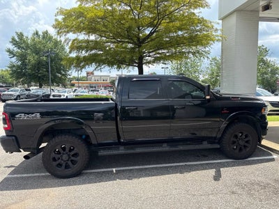 2020 RAM 2500 Laramie Crew Cab 4x4 6'4" Box