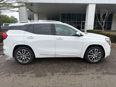 2022 GMC Terrain Denali