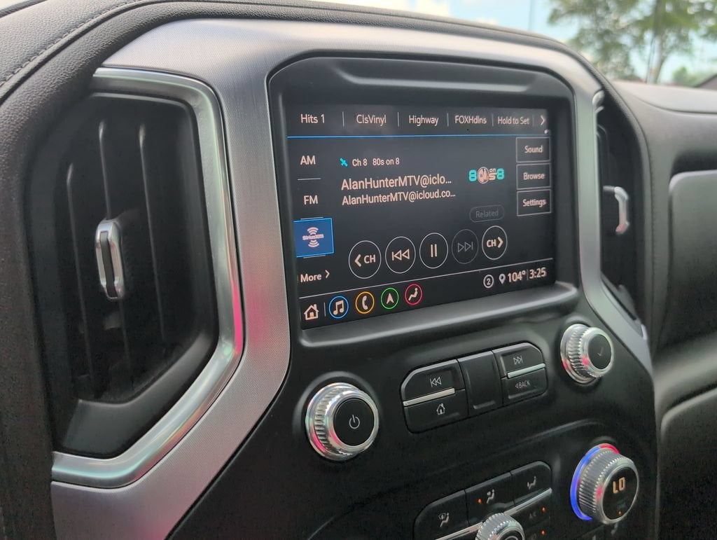 2020 GMC Sierra 1500 SLT