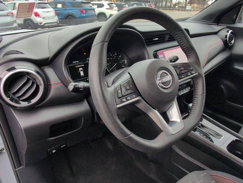 2023 Nissan Kicks SR Xtronic CVT