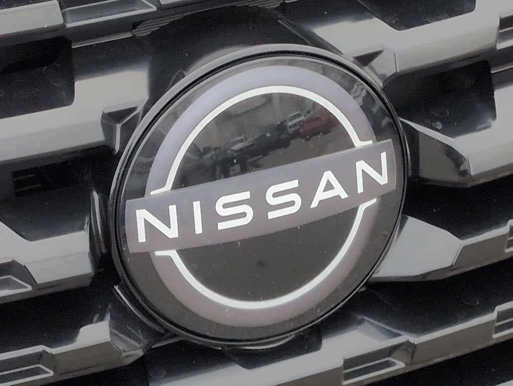 2023 Nissan Kicks SR Xtronic CVT